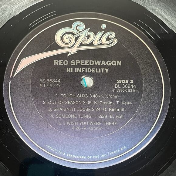 REO Speedwagon Vinyl Record Albums x2: Hi Infidelity, Live You Get What You Play - Picture 7 of 16